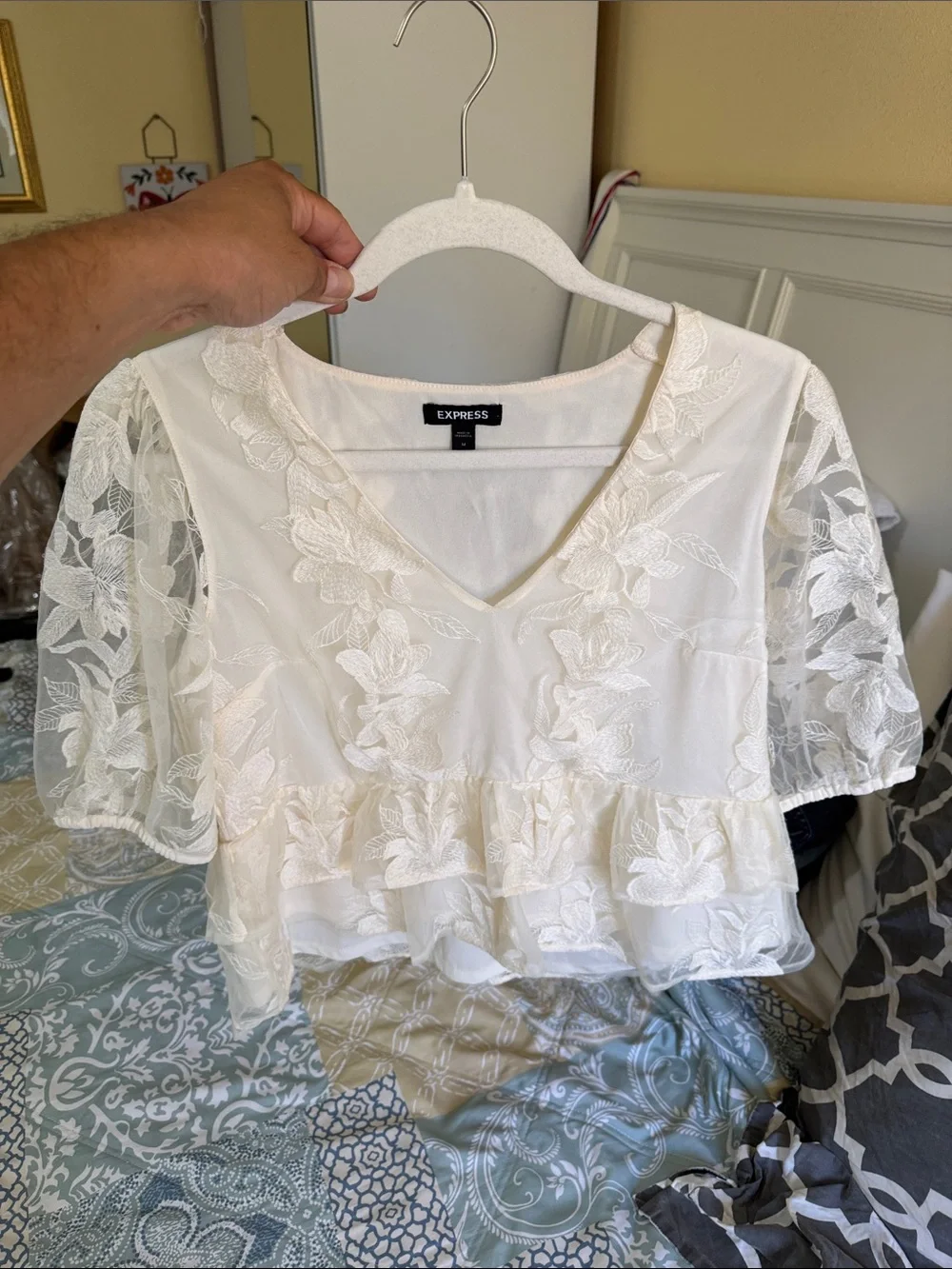 Express Cream Lace Ruffle V-Neck Blouse, USED - Picture 11 of 13